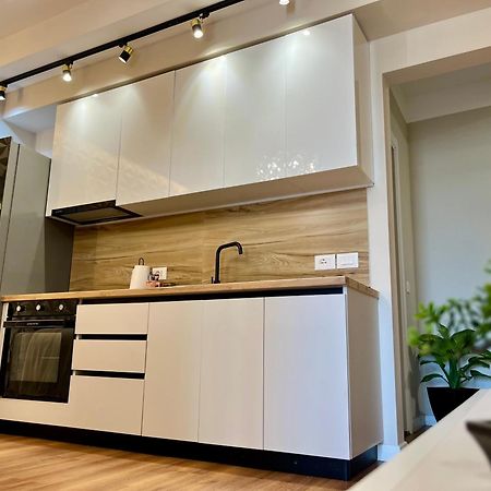 City Center Cozy Apartment Tirana Bagian luar foto