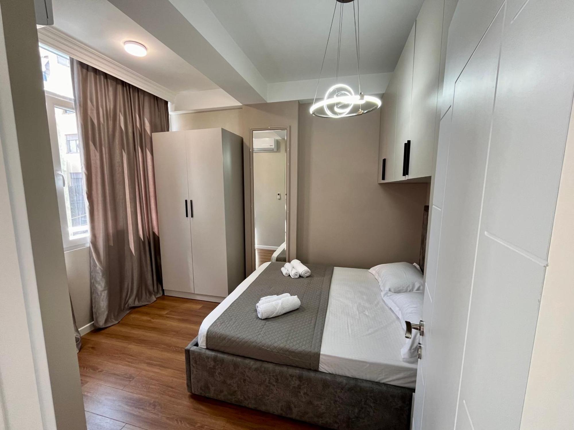 City Center Cozy Apartment Tirana Bagian luar foto